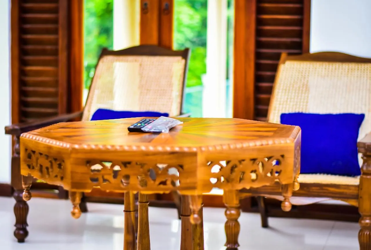 Sri Kandyan Bungalow