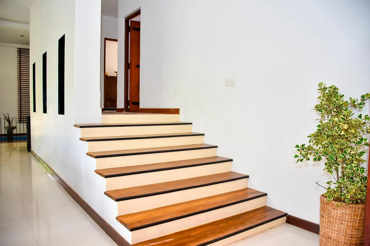 Sri Kandyan Bungalow 2*, Kandy Sri Lanca
