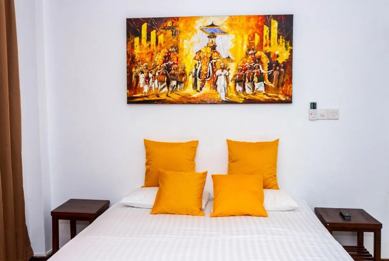 Alojamento de Acomodação e Pequeno-almoço Sri Kandyan Bungalow