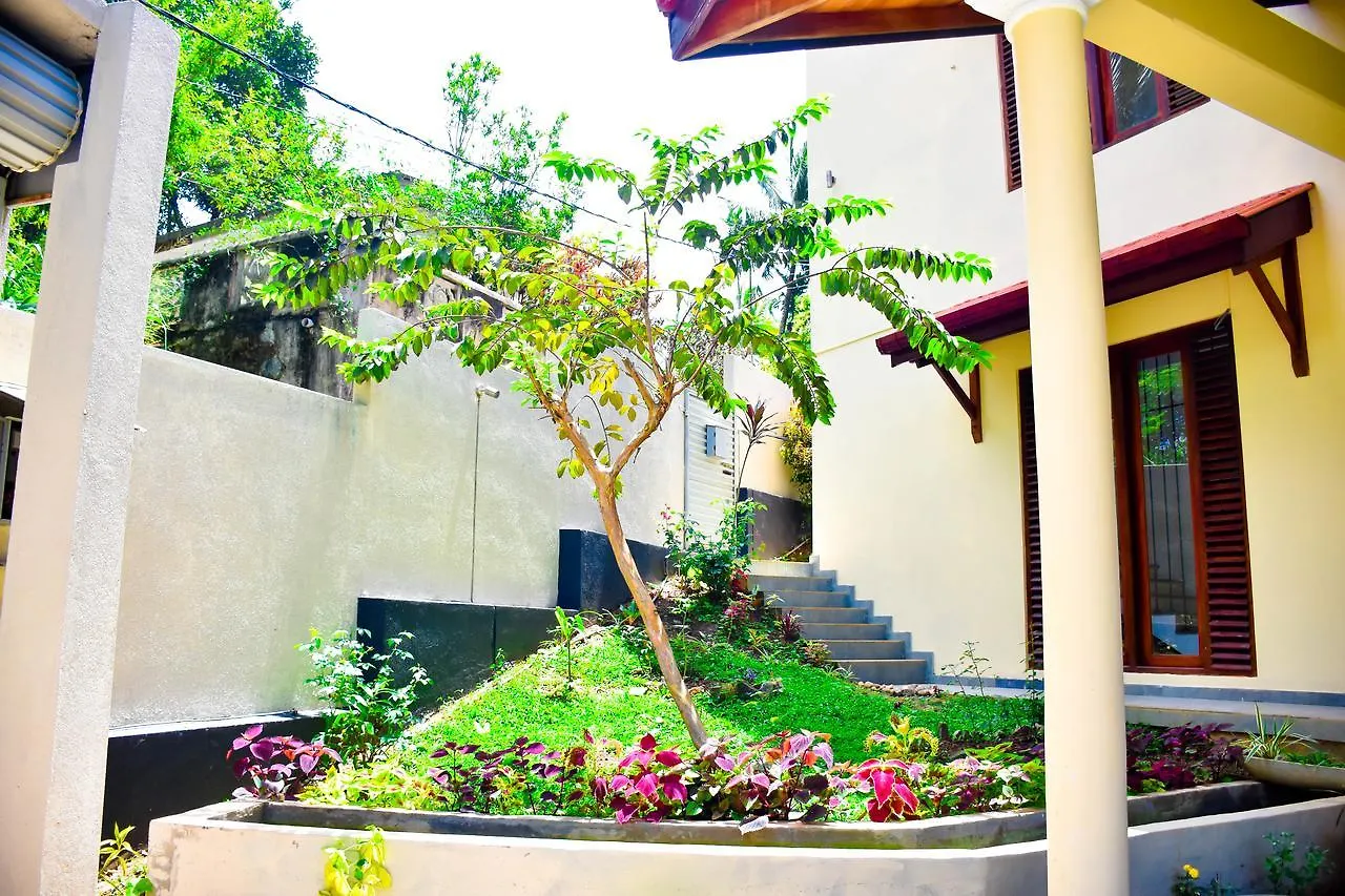 Sri Kandyan Bungalow Sri Lanca