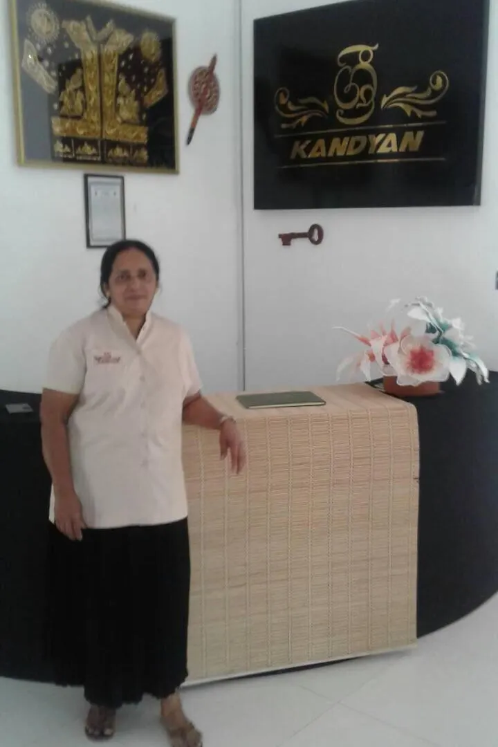 Sri Kandyan Bungalow 2*, Kandy