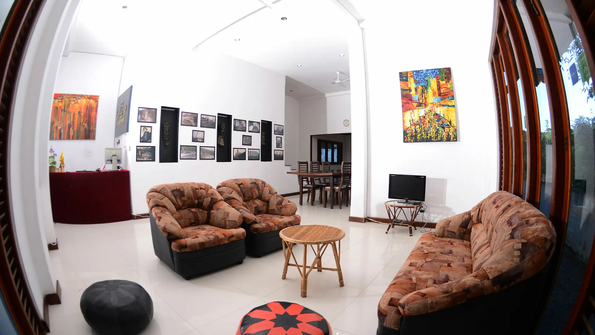 Alojamento de Acomodação e Pequeno-almoço Sri Kandyan Bungalow