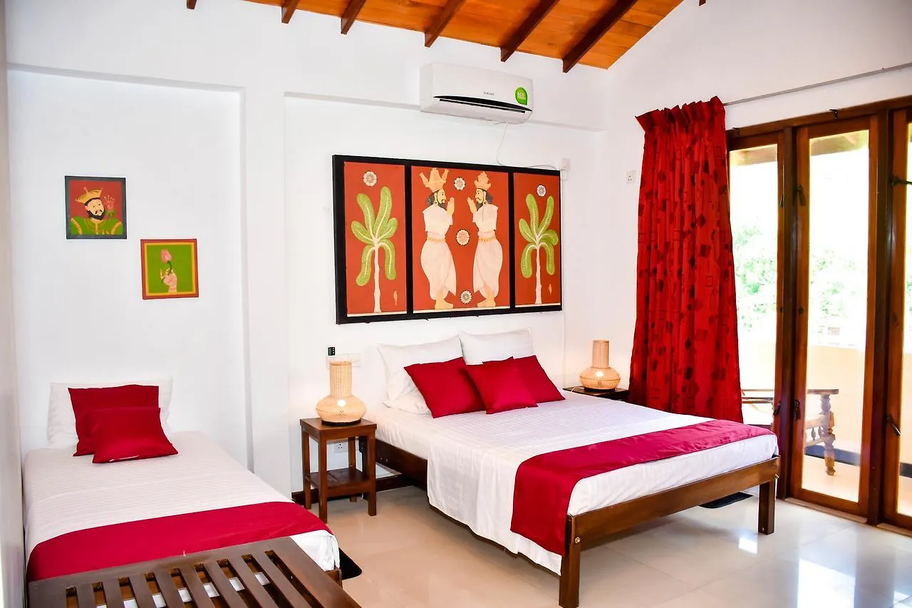 Sri Kandyan Bungalow Bed & Breakfast Kandy